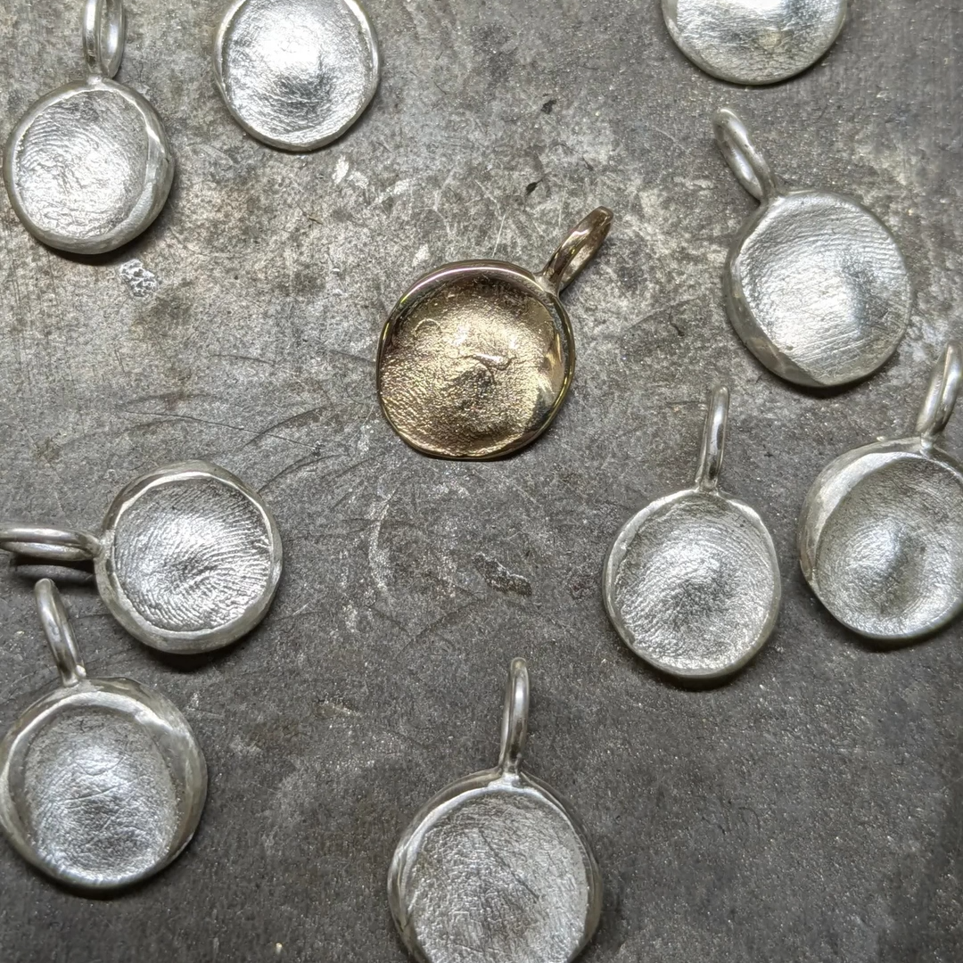 Fingerprint Necklace Drop-In at the Little Goose Play Cafe